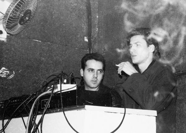 Isidro García y yo en Gasolinera (1983)