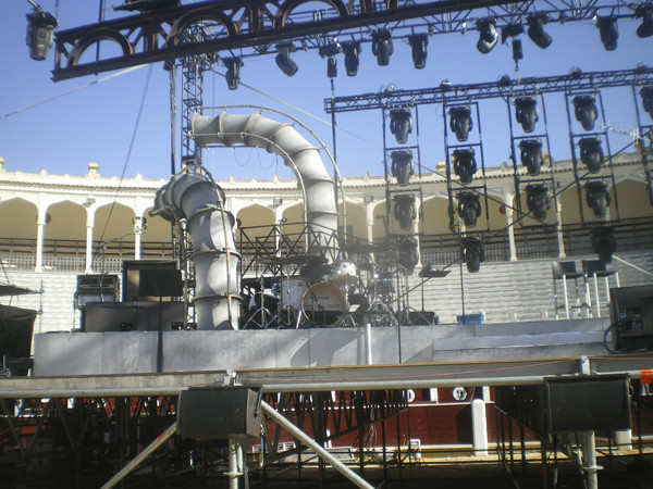 Plaza de toros de Albacete. Montando para Sabina (MR, 2010)