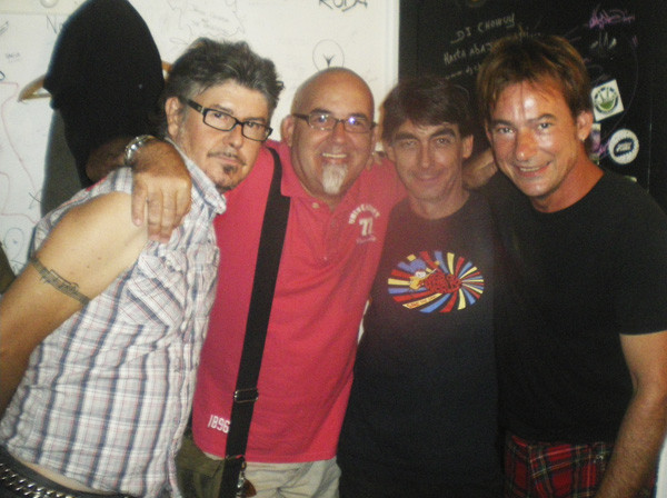 Wally Ros, Fede Segarra y Jorge Silvestre. Momento IV (Dioni, 2010)