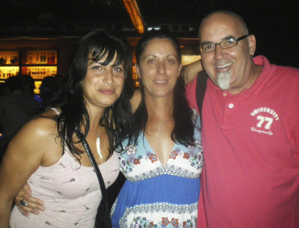 Lupe y Amparo Durban, chicas guerreras (2010)