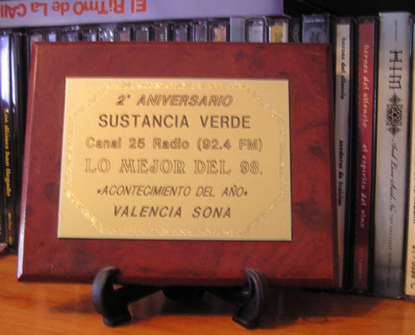 Raúl Tamarit en los tiempos de La Sustancia Verde. Estos detalles cuando vienen de amigos son más gratificantes (1999)